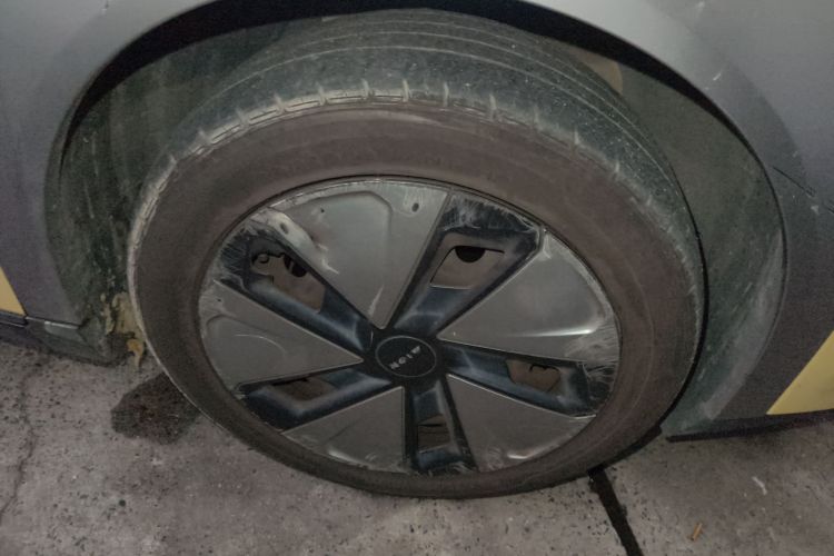 埃安 AION Y 2022款 Plus 70 乐享版车身外观6007