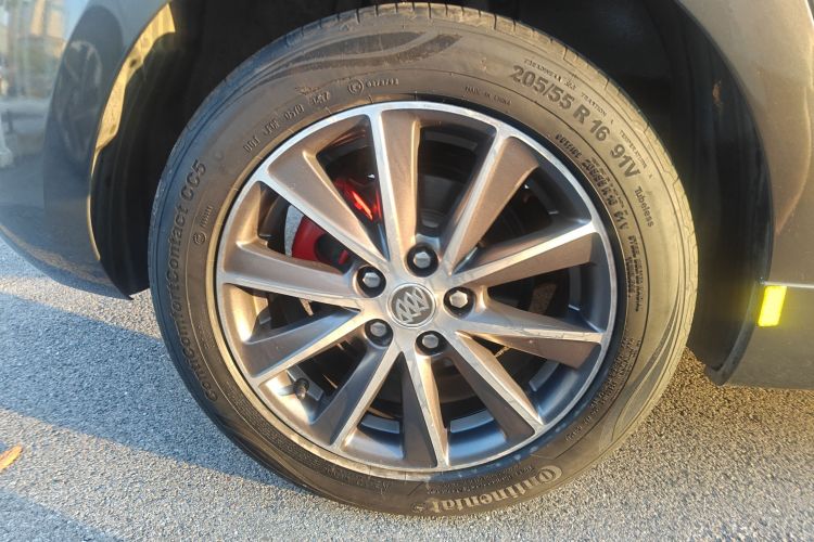 别克 威朗 2016款 两厢GS 20T 双离合豪情运动型车身外观6008