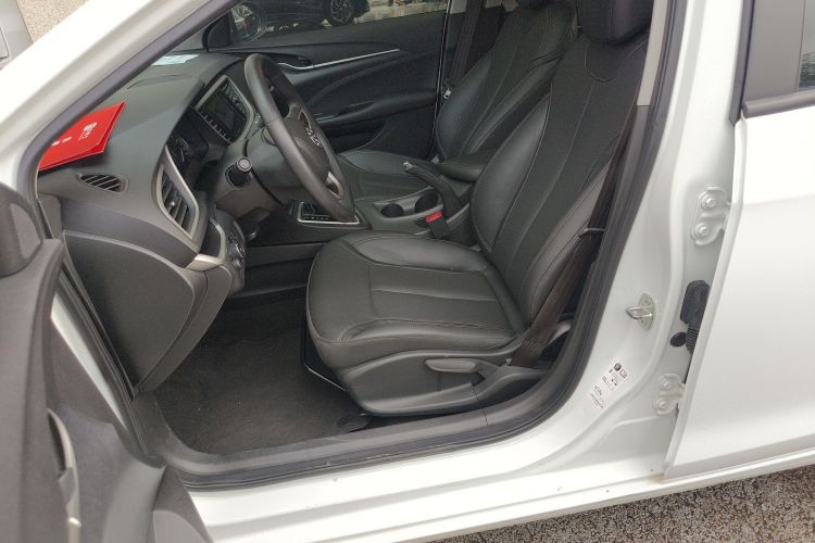 别克 英朗 2021款 改款 1.3T 自动轻混动精英型中控内饰19