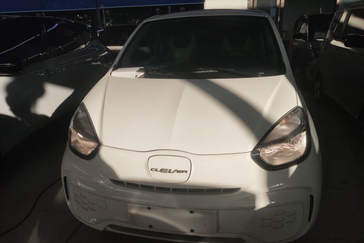 荣威 科莱威CLEVER 2021款 302km新四座超能版车身外观2