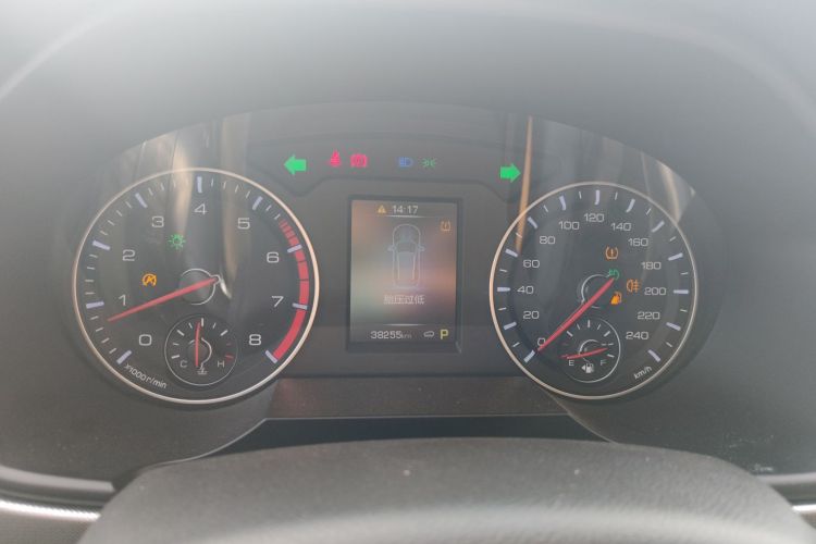 哈弗H6 2018款 蓝标 运动版 1.5T 自动两驱精英型中控内饰14