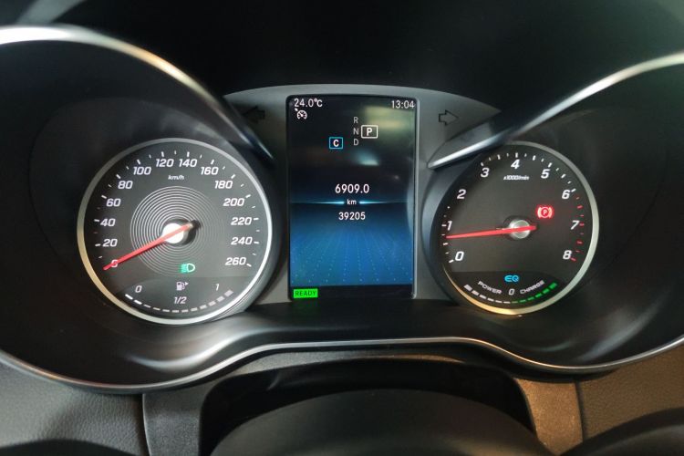 奔驰C级 2019款 C 260 L 运动版局部细节14