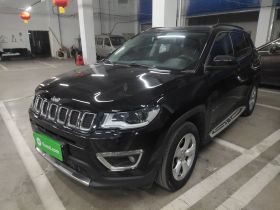 Jeep 指南者 2017款 200T 自动家享版