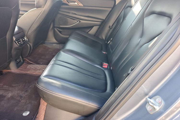 小鹏P5 2023款 智行版中控内饰7004