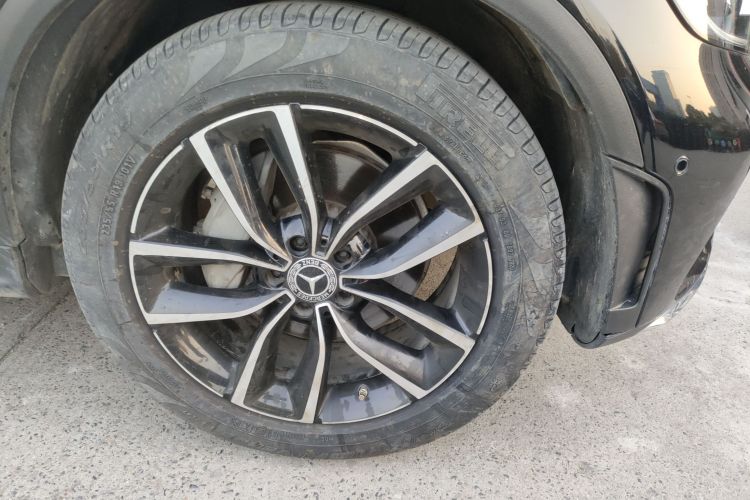 奔驰GLC 2022款 改款 GLC 260 L 4MATIC 豪华型车身外观10