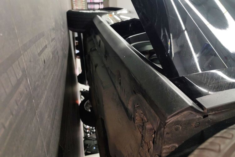 奔驰GLE轿跑 2015款 GLE 320 4MATIC 轿跑SUV局部细节9001