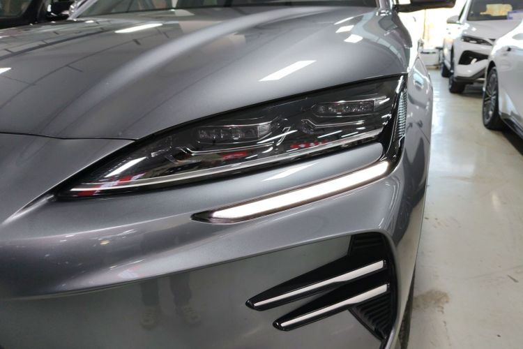 比亚迪 宋PLUS新能源 2025款 EV 520km 尊贵型局部细节36