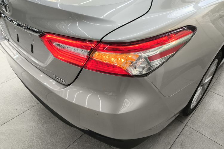 丰田 凯美瑞 2021款 2.0G 豪华版车身外观6006