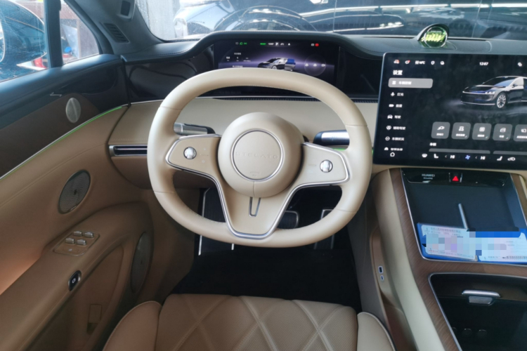 鸿蒙智行 享界S9 2024款 纯电 Ultra 四驱旗舰版局部细节13