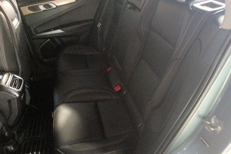 领克01 2020款 2.0T 两驱纯Pro版 国VI中控内饰21