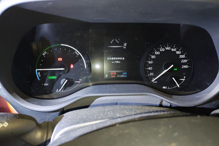 丰田 赛那SIENNA 2021款 2.5L混动 舒适版中控内饰14