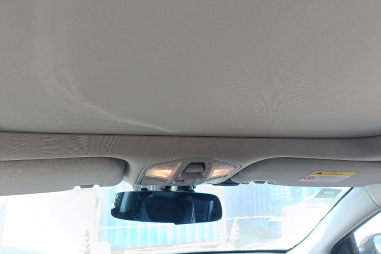 现代 胜达 2017款 2.0T 自动四驱智能型 7座中控内饰22