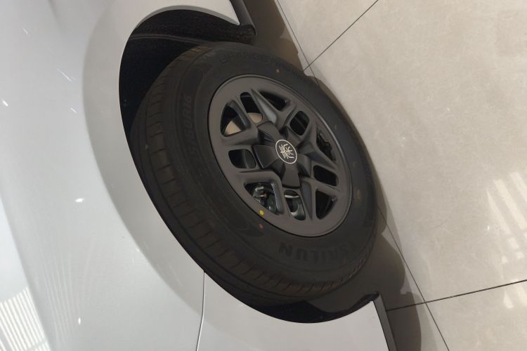 比亚迪 秦PLUS 2025款 DM-i 智驾版 128KM进取型车身外观6007