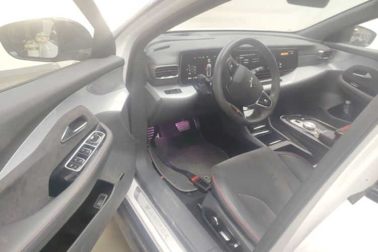 ARCFOX极狐 极狐 阿尔法S(ARCFOX αS) 2022款 HI版 高阶版中控内饰7003