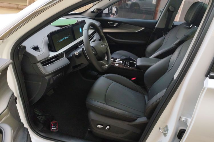 奇瑞 瑞虎8 PLUS 2022款 290TGDI DCT豪情版+中控内饰20