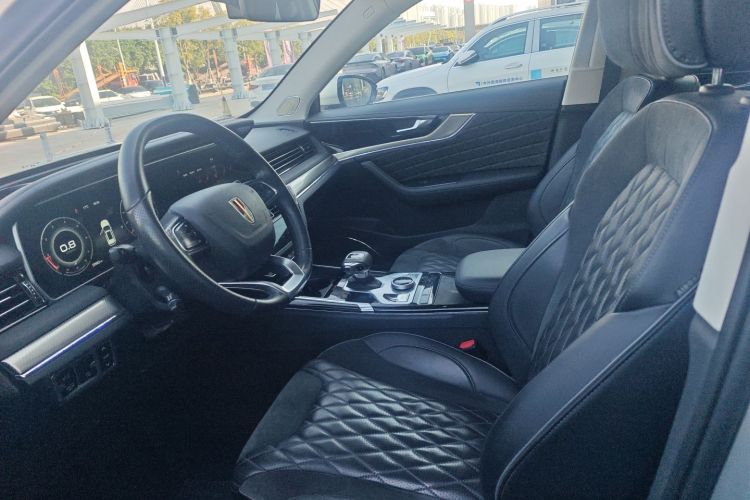 红旗HS5 2019款 2.0T 智联旗享版中控内饰19