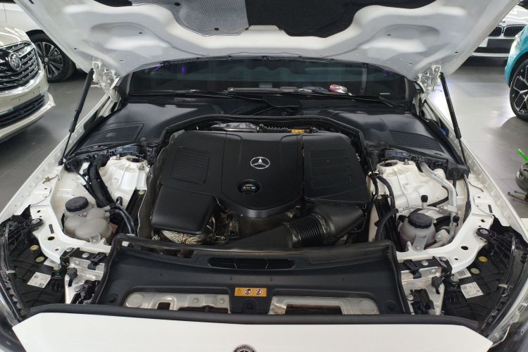 奔驰C级 2022款 改款 C 260 L 运动版局部细节24