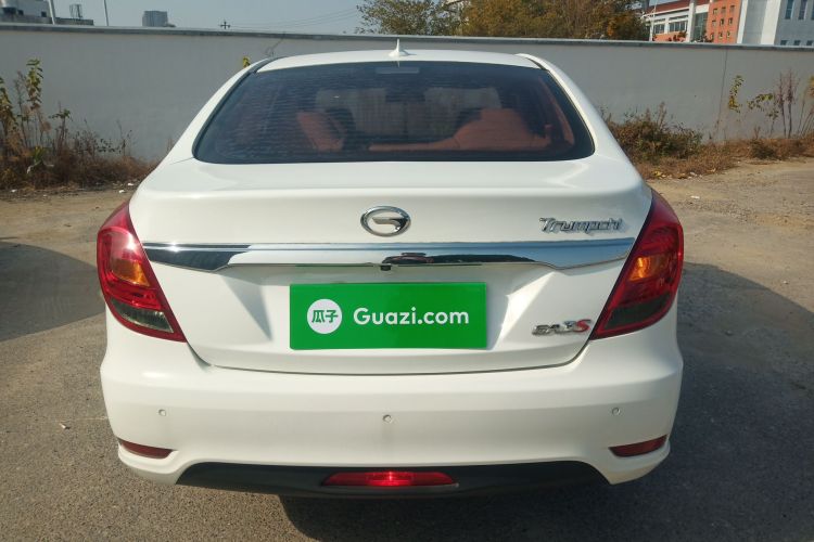 广汽传祺 传祺GA3S视界 2014款 1.6L 自动豪华ESP版车身外观6