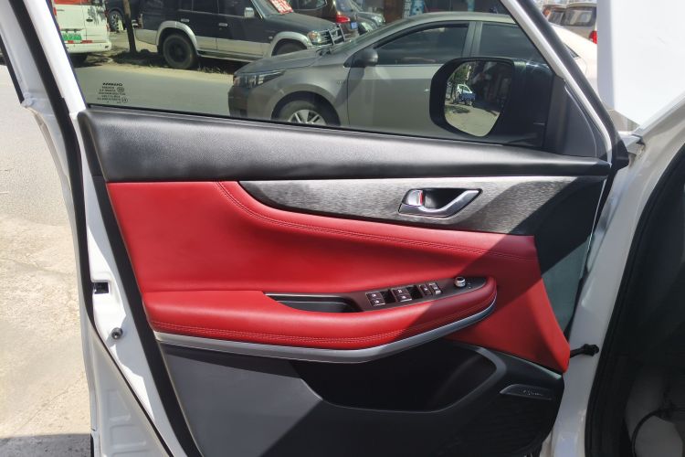 长安CS75 2023款 畅享版 1.5T DCT豪华版中控内饰7007