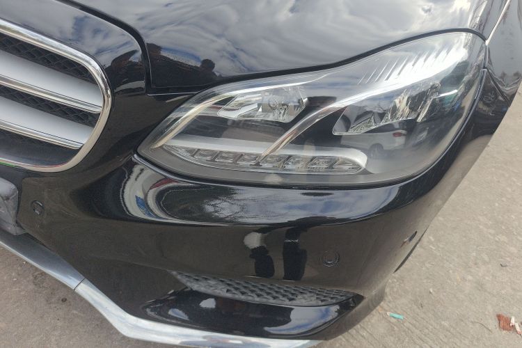 奔驰E级 2014款 改款 E 260 L 运动型局部细节36