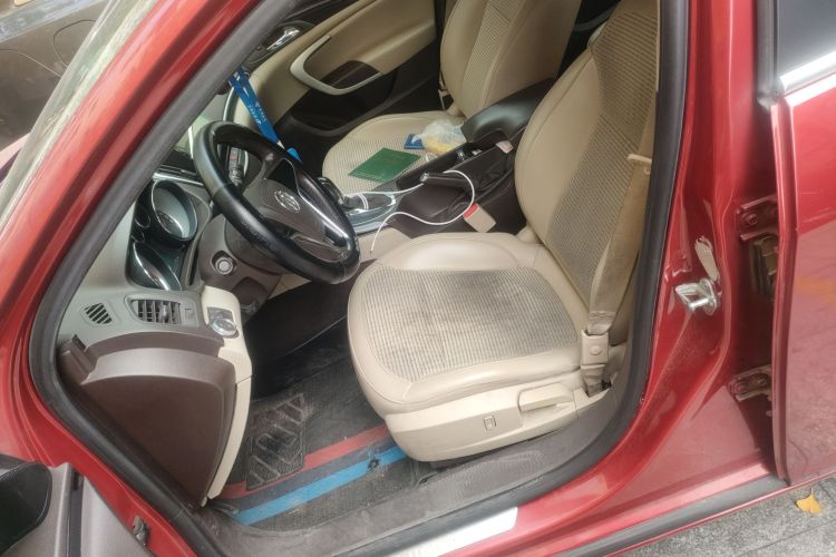 别克 君威 2015款 2.0L 领先时尚型局部细节19