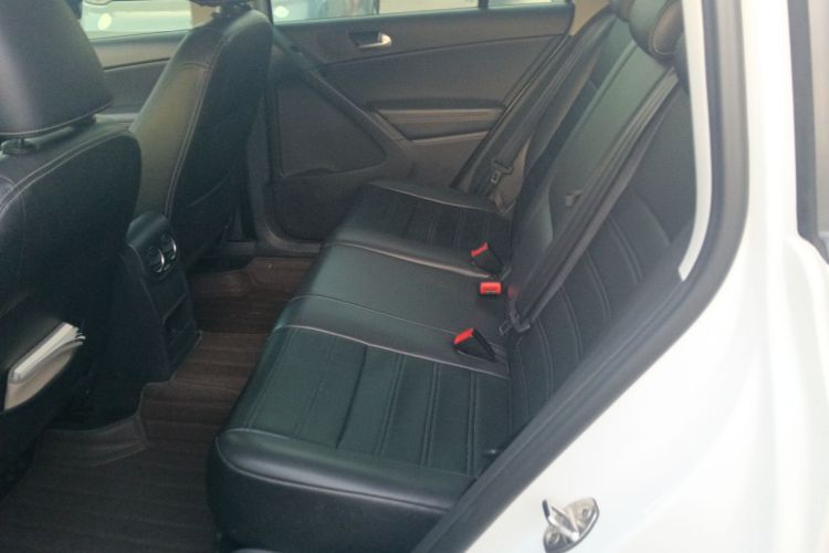 大众 途观 2016款 280TSI 自动两驱丝绸之路风尚版中控内饰21