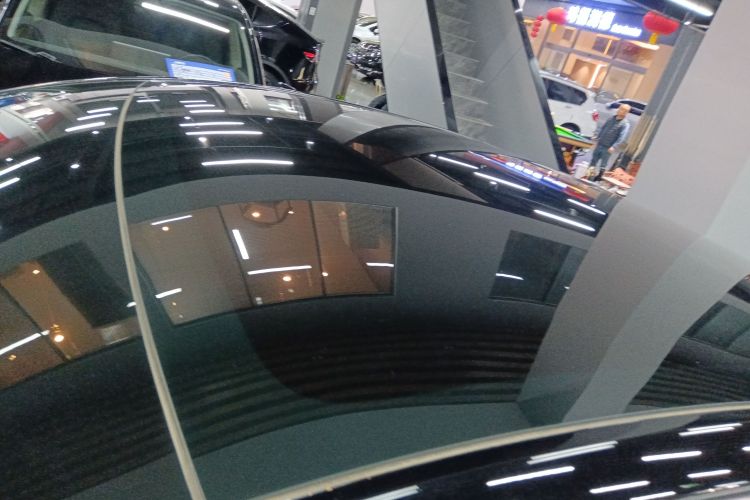 特斯拉 Model Y 2021款 标准续航后驱版局部细节57