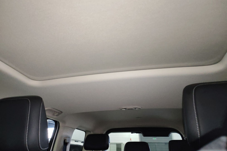 坦克300 2024款 2.0T 征服者局部细节22