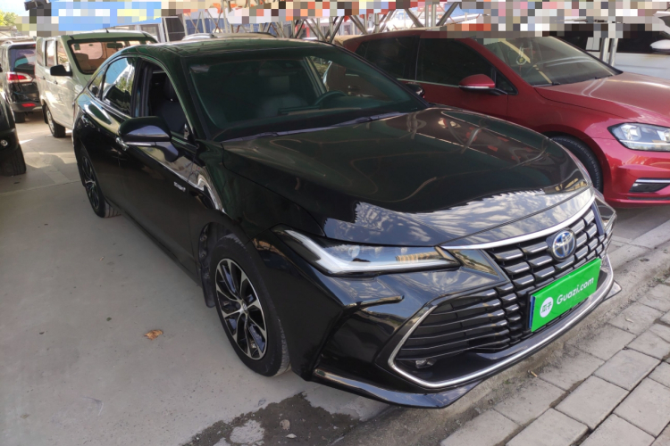 丰田 亚洲龙 2022款 双擎 2.5L 豪华版车身外观3