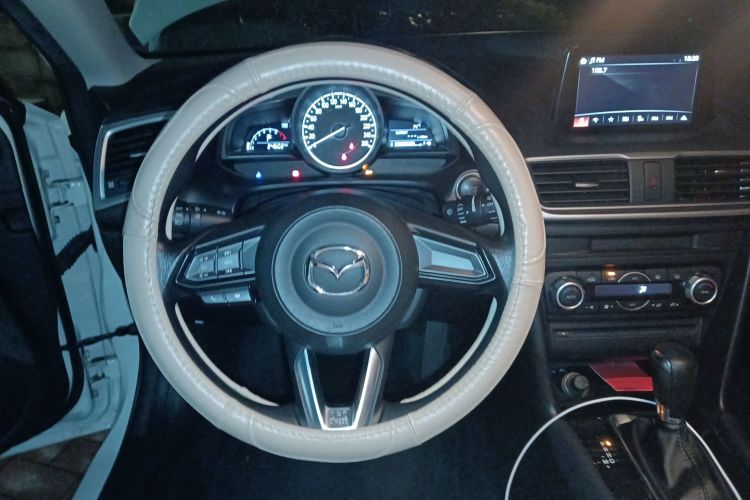 马自达3 昂克赛拉 2019款 云控版 两厢 1.5L 自动豪华型 国V局部细节13