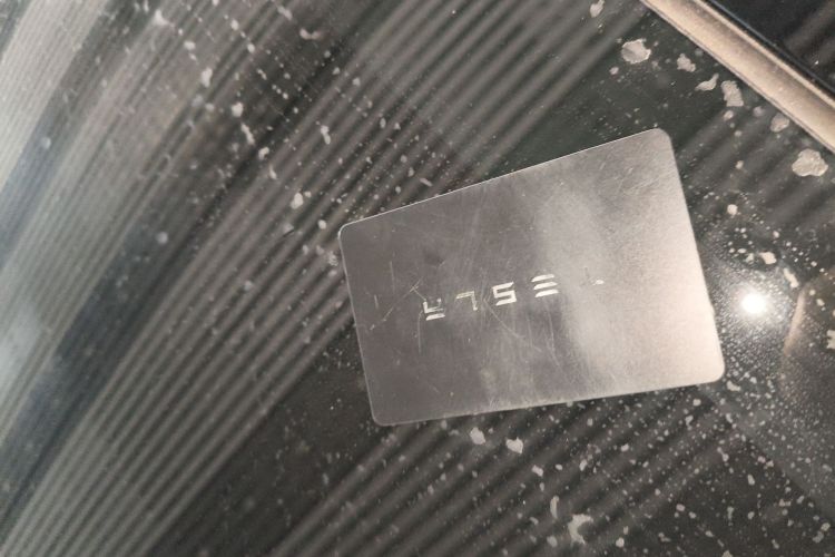 特斯拉 Model Y 2022款 改款 长续航全轮驱动版中控内饰11