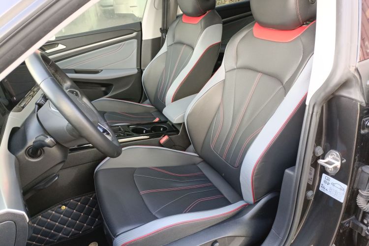 大众 2022款 凌渡L 280TSI DSG炫辣版局部细节19