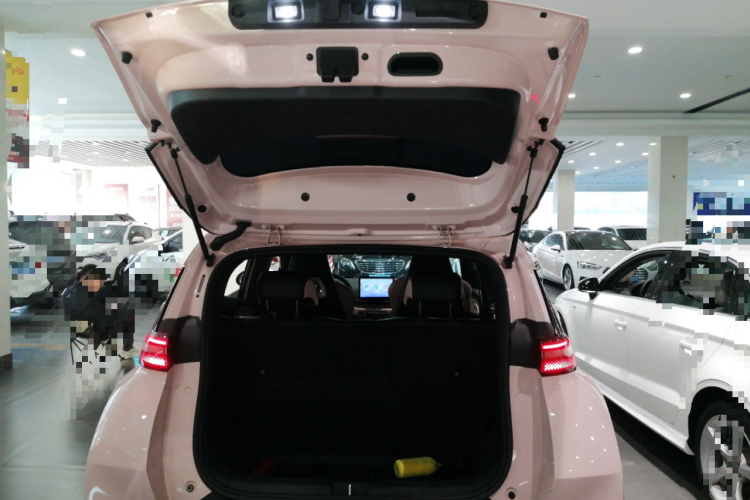 比亚迪 海鸥 2023款 自由版机舱底盘23