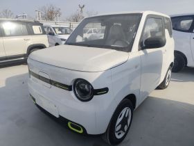 吉利银河 熊猫 2025款 210km 元气熊