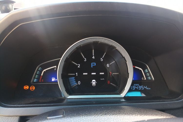 纳智捷 优6 SUV 2014款 1.8T 时尚型局部细节14