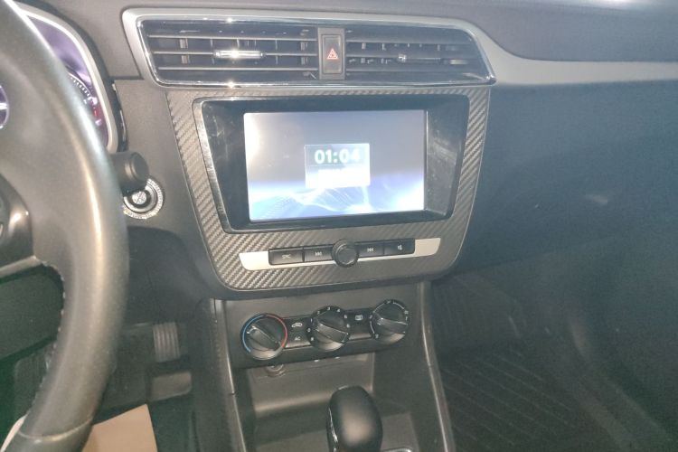 名爵ZS 2017款 1.5L 自动豪华版中控内饰16