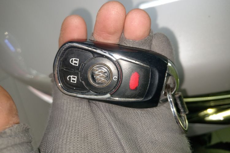 别克GL8 2018款 ES 28T 舒适型 国VI中控内饰11