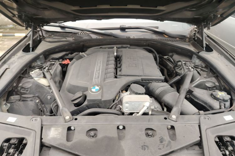 宝马5系 2015款 535Li 领先型局部细节24