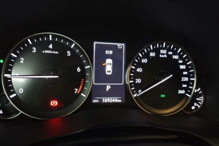 雷克萨斯ES 2015款 200 精英版局部细节14