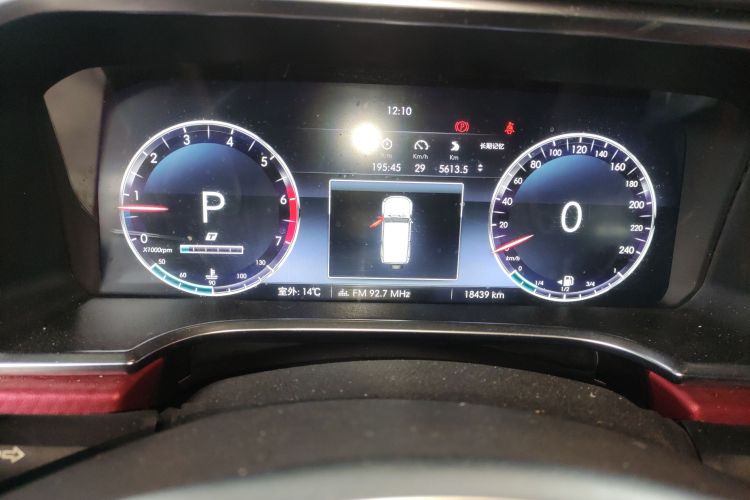 北京BJ40 2021款 2.3T 自动四驱刀锋英雄版至尊型中控内饰14