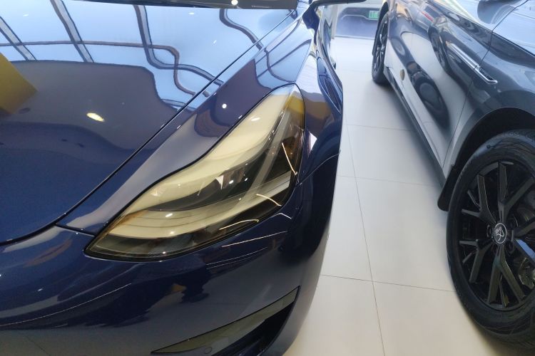 特斯拉 Model 3 2021款 标准续航后驱升级版 3D6局部细节36