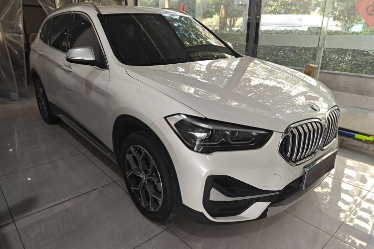 宝马X1 2022款 sDrive20Li 时尚型车身外观3