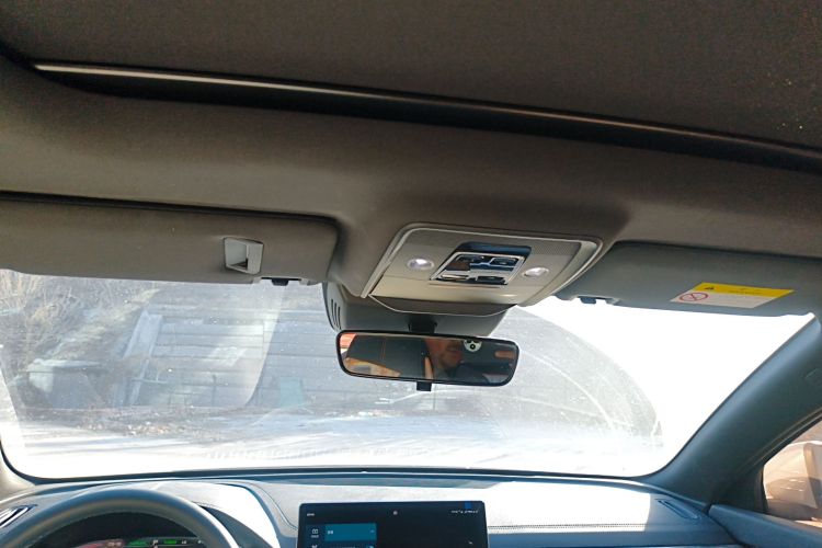 比亚迪 宋PLUS新能源 2021款 EV 尊贵型中控内饰22