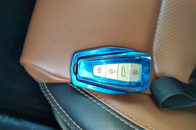 吉利汽车 远景X6 2020款 1.4T CVT尊贵型中控内饰11