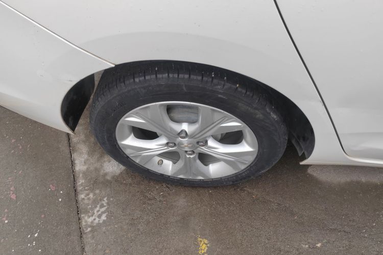 雪佛兰 科沃兹 2020款 325T 自动欣悦版车身外观6008