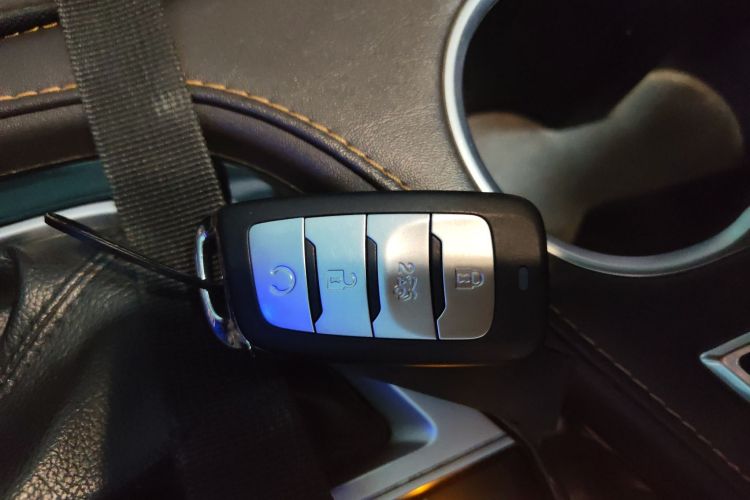 长安CS35PLUS 2019款 1.6L 自动畅联版中控内饰7001