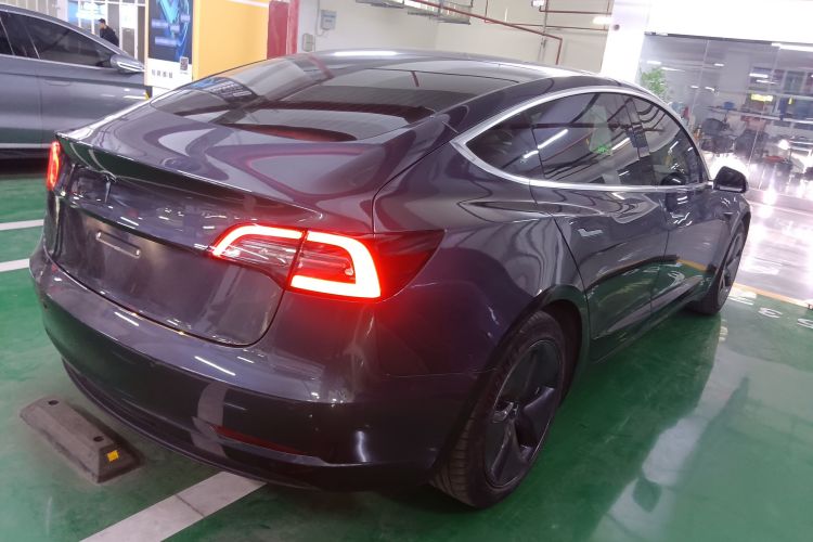 特斯拉 Model 3 2020款 改款 标准续航后驱升级版车身外观6005