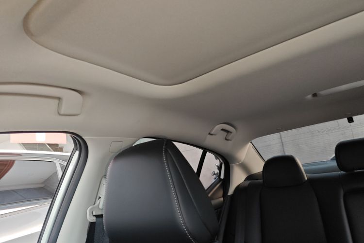 日产 轩逸 2020款 1.6L XL CVT悦享版中控内饰22