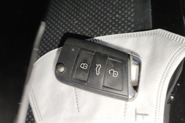 大众 速腾 2023款 300TSI DSG超越版中控内饰11