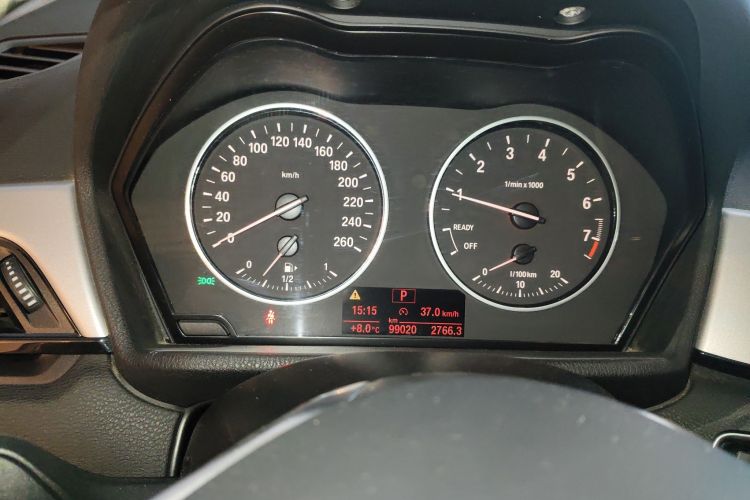 宝马X1 2016款 sDrive18Li 尊享型中控内饰14